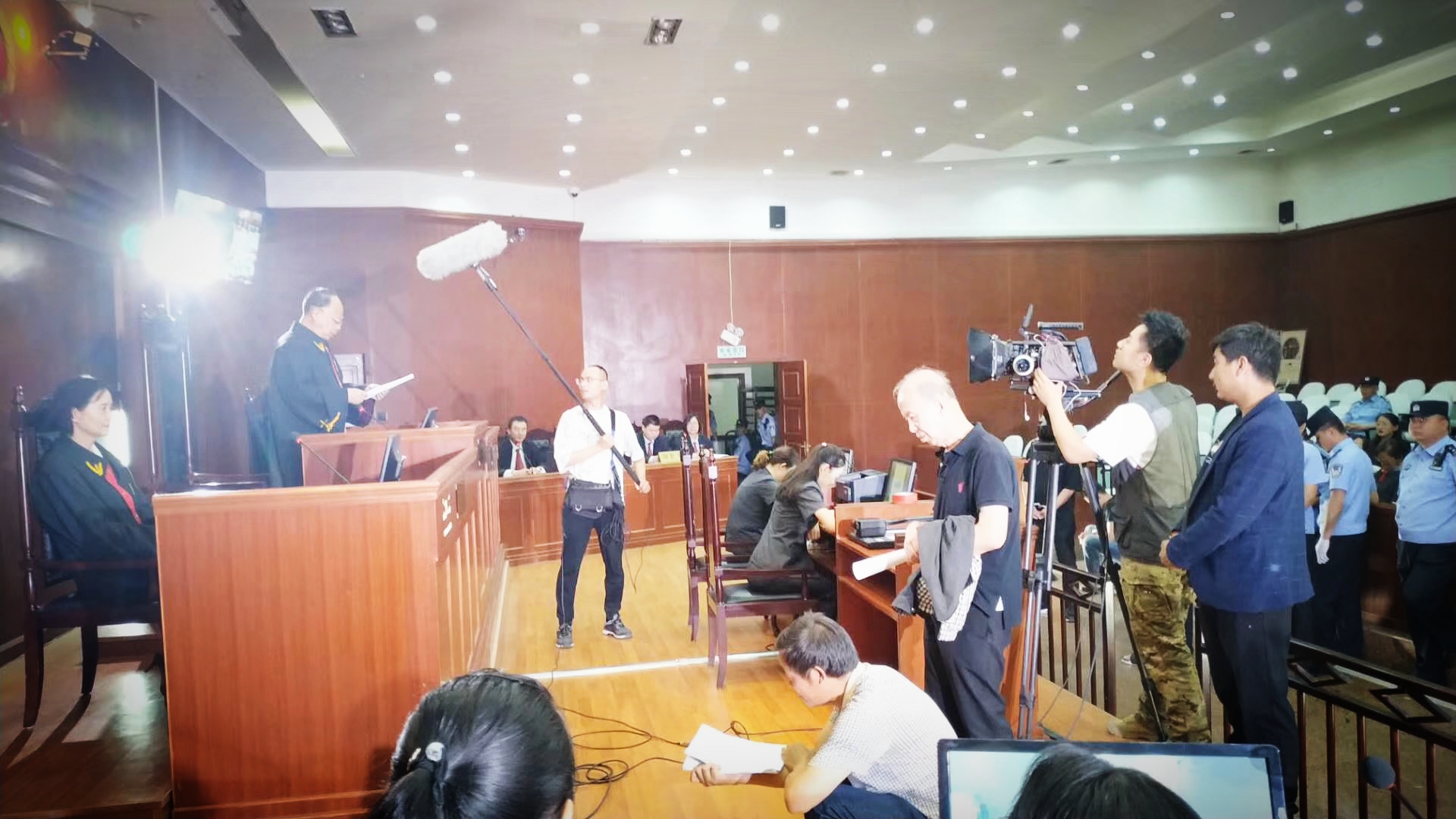 AG旗舰厅 (中国大陆) Apple Store